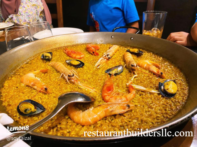 Menikmati Kelezatan Paella ala Spanyol